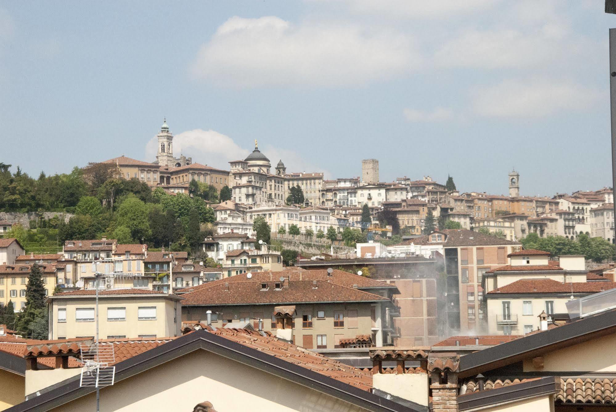 B&B Bonjour Bergamo Exteriér fotografie